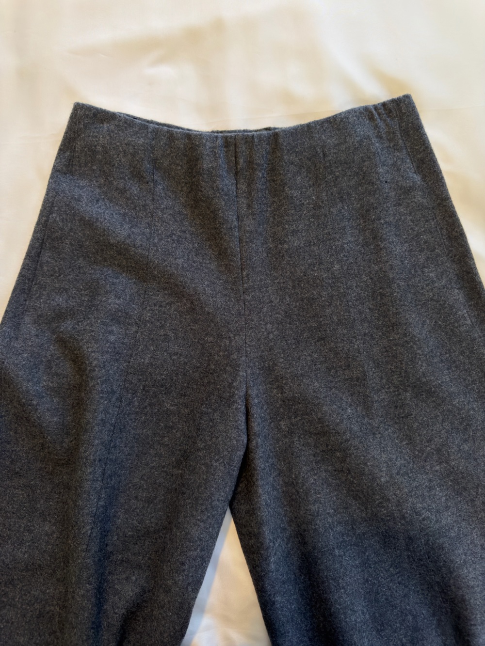 Oska 100% Wool Barrel Trousers Charcoal Grey - Picture 4 of 16